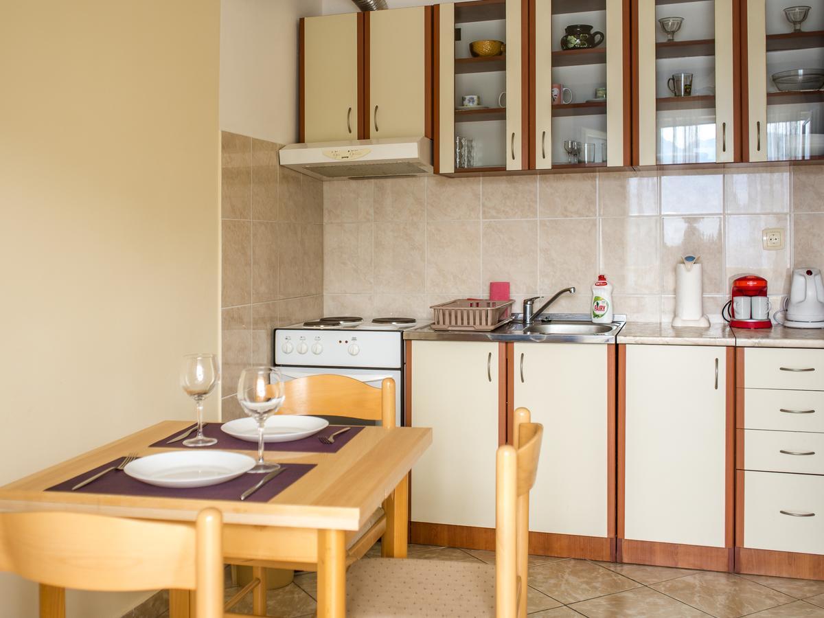 Apartments Villa Radonic Donji Morinj Esterno foto